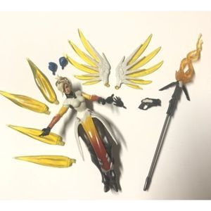 MERCY OVERWATCH ACTION FIGURE HASBRO ULTIMATES W/extra Pharah Replacements